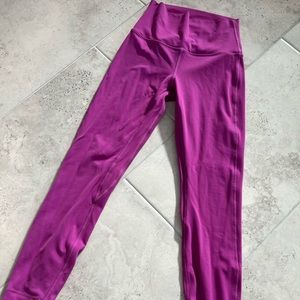 Lululemon Magenta 25” align high rise.